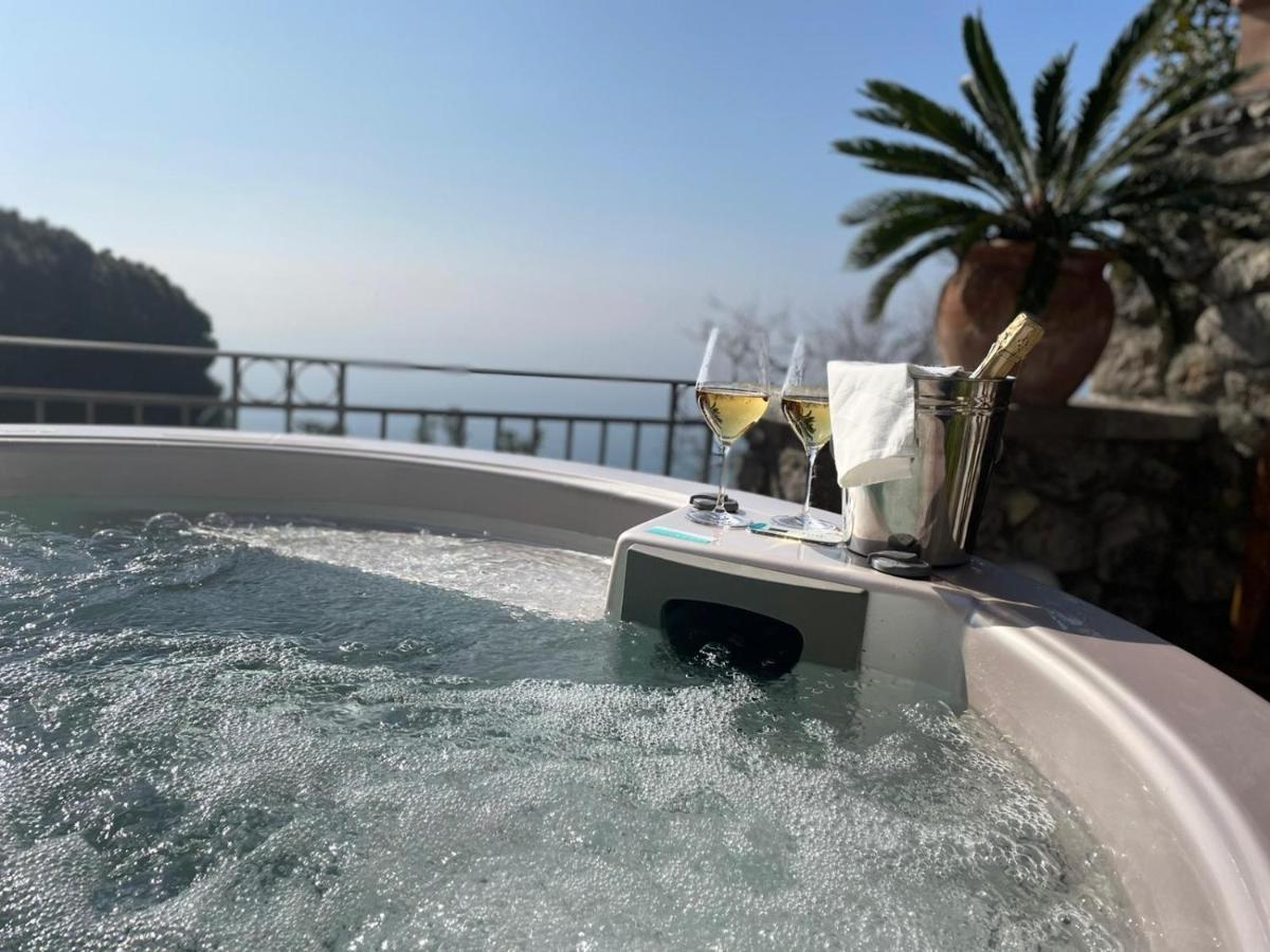 Villa De Rosa Позитано Экстерьер фото