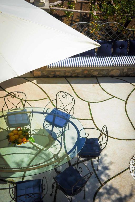 Villa De Rosa Позитано Экстерьер фото