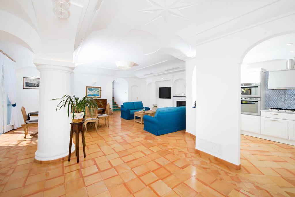 Villa De Rosa Позитано Экстерьер фото