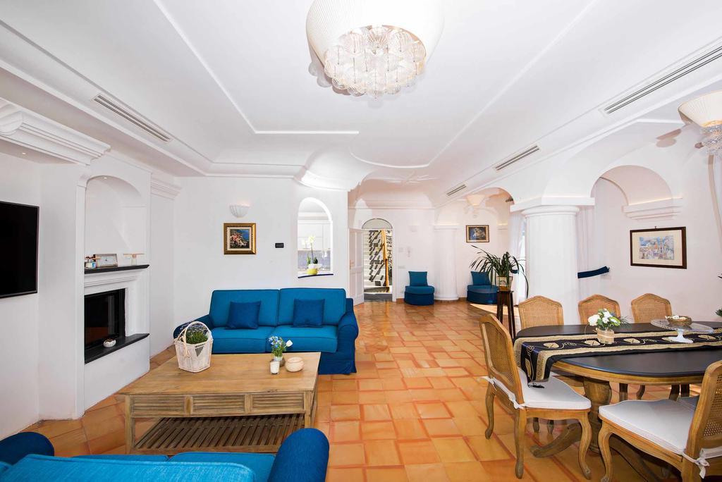 Villa De Rosa Позитано Экстерьер фото