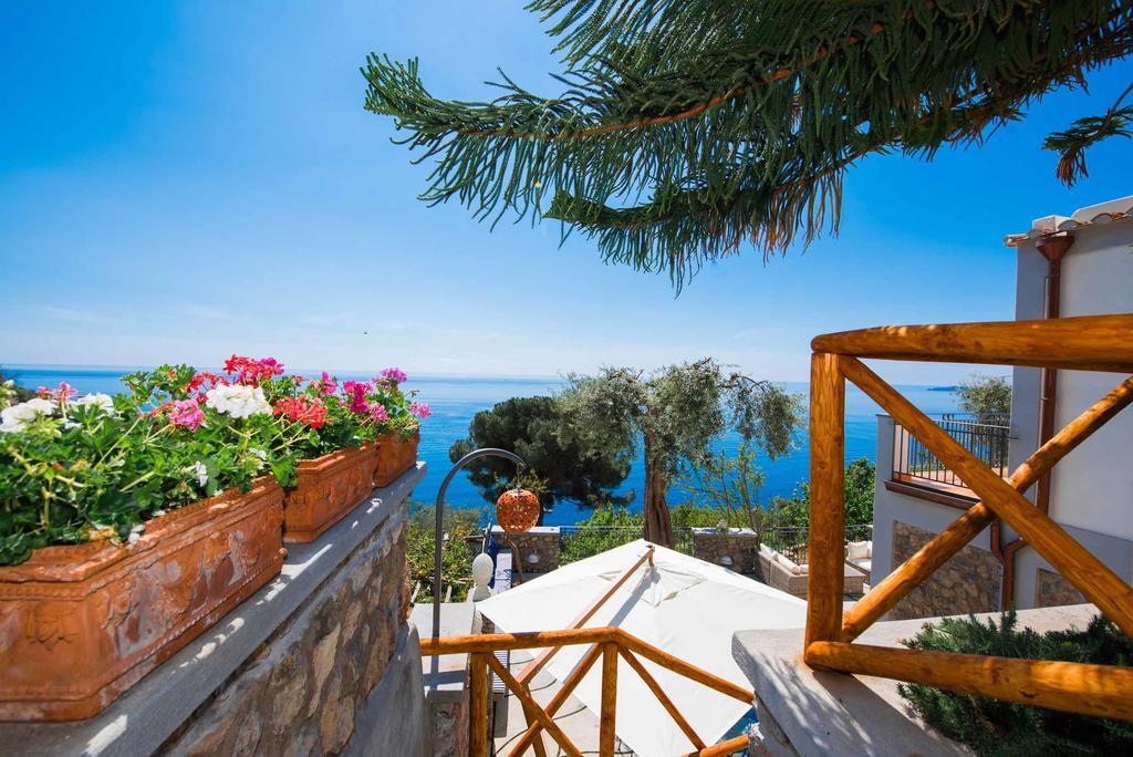 Villa De Rosa Позитано Экстерьер фото